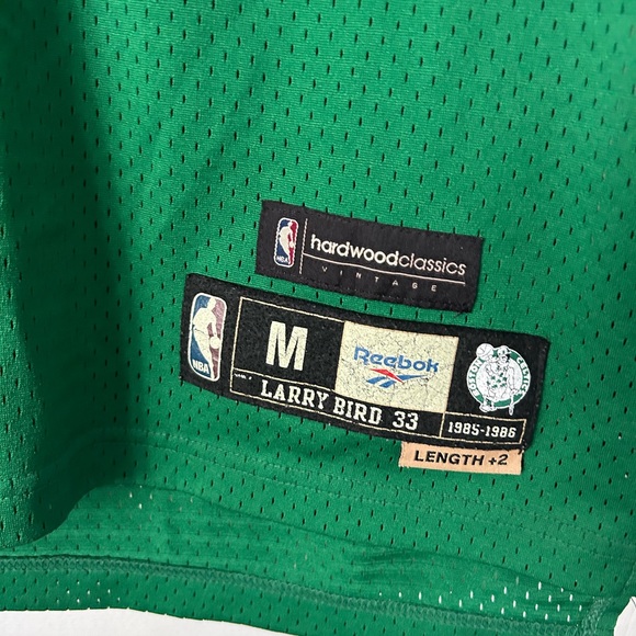 Men’s 
Celtics Larry Bird
Vintage 1985-1986
Reebok jerseys 
Size Medium - Picture 11 of 11